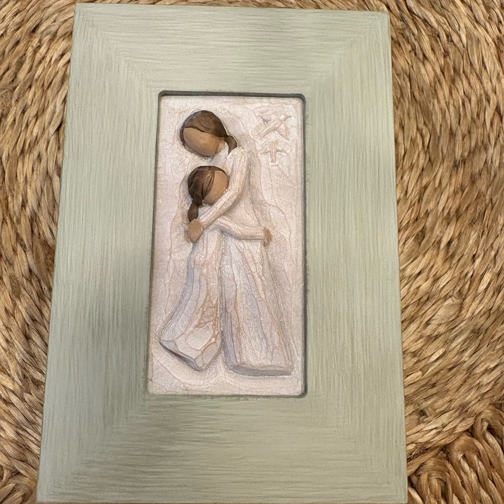 New Willow Tree Mother and Daughter Art in Gray Frame